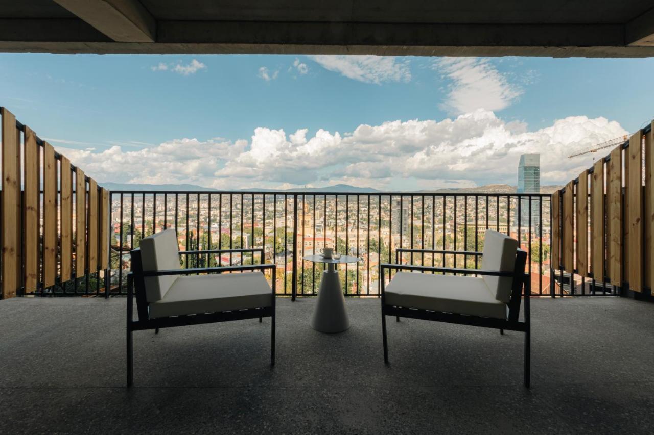 Castor & Pollux Hotel Tbilisi Bagian luar foto